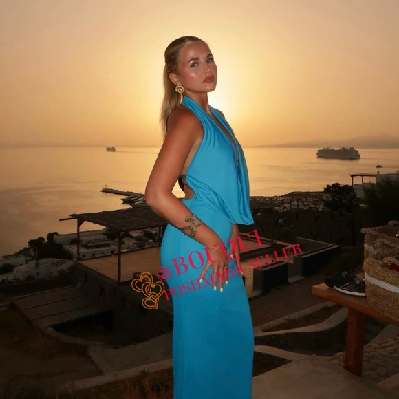 BLOGGERS FAV ZARA BLUE DRAPED HALTER DRESS - Picture 6 of 9